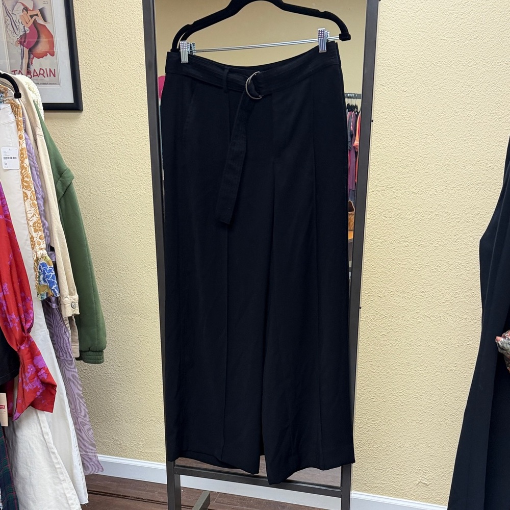 Women’s Black Wide-Leg Belted Pants